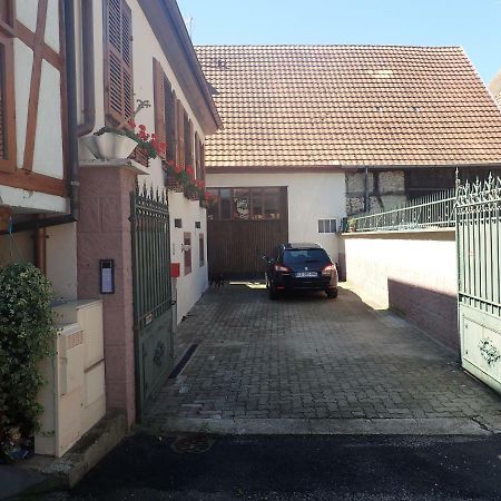 Les Gites De La Tour, Appartement "La Plaine" Saint-Hippolyte  Exterior foto